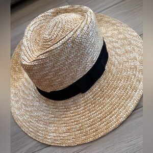 Brixton Wide Brim Straw Sun Hat with Black Band. Sz S (7-56cm)